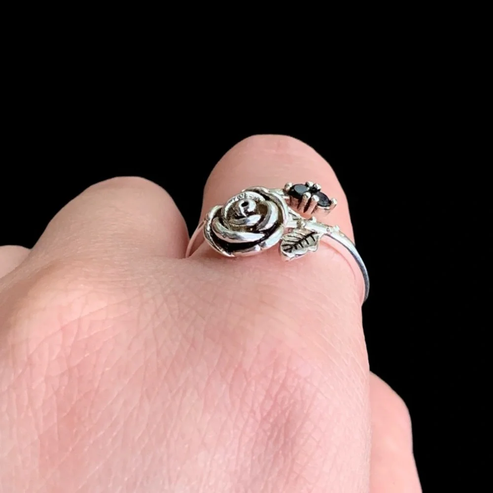STERLING SILVER ROSE AND BLACK CZ RING - Picture 8 of 11